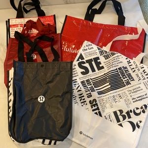 Lululemon reusable totes
